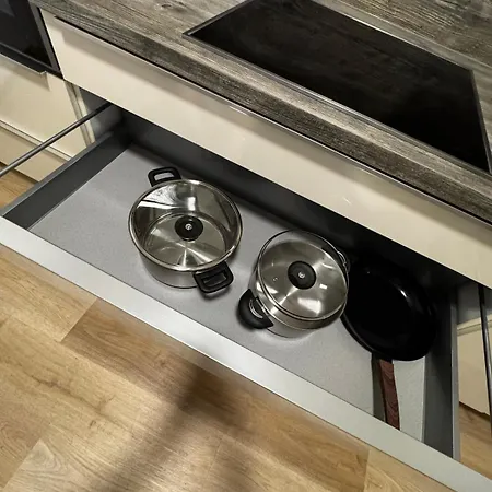 דירה In Center Of *