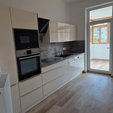 In With 3 Bedrooms