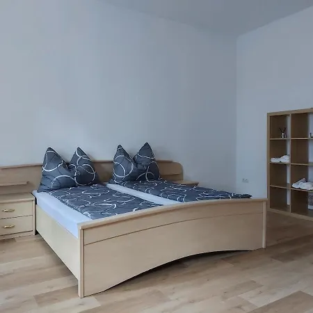 In With 3 Bedrooms